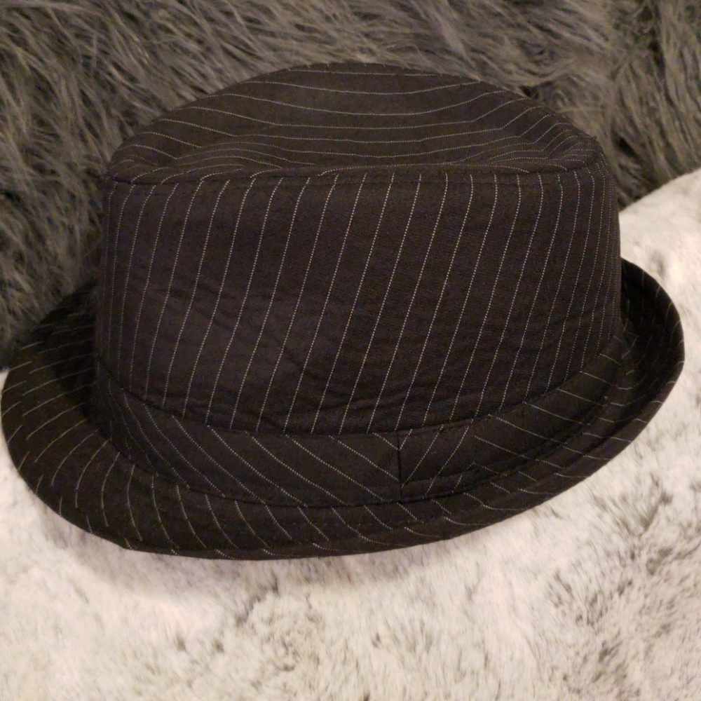 Free Authority Hat